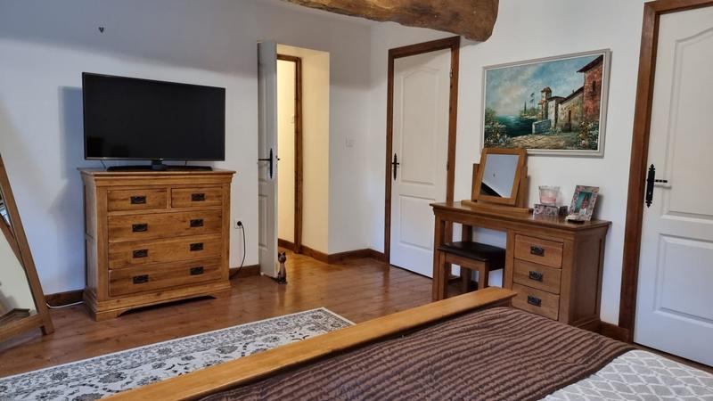 Maison - 187 m² - 11 pièces