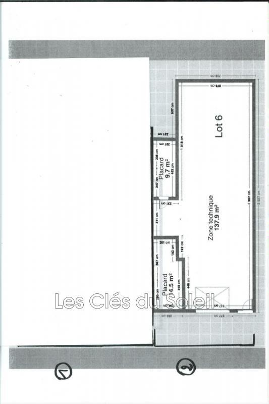 Entrepôt - 155 m²