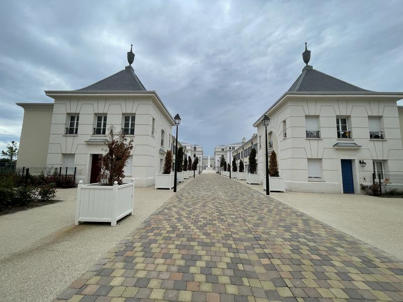 Appartement - 86 m² - 4 pièces