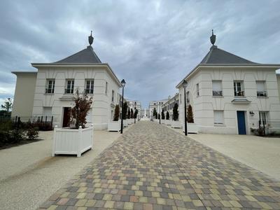 Appartement - 86 m² - 4 pièces