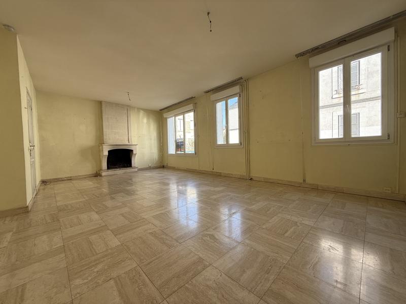 Maison ancienne - 162 m² - 9 pièces