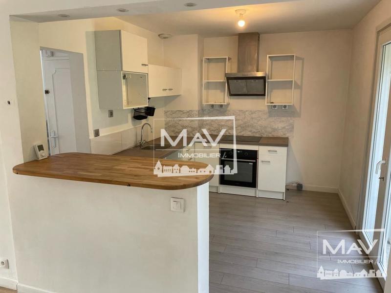 Maison - 100 m² - 4 pièces