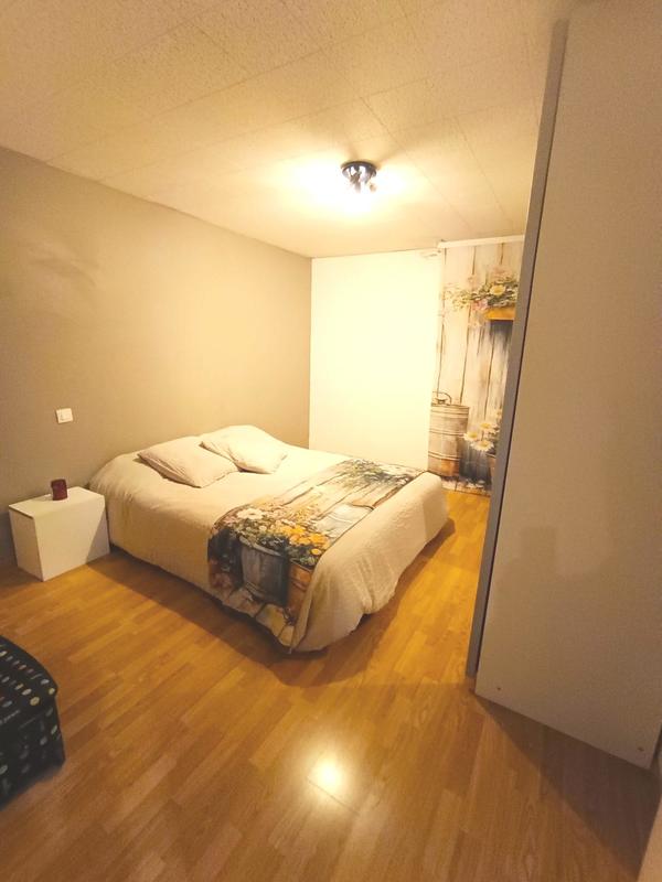 Appartement - 100 m² - 4 pièces