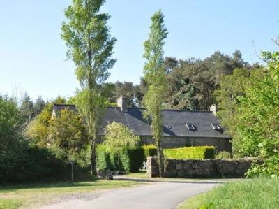 Maison - 339 m² - 16 pièces