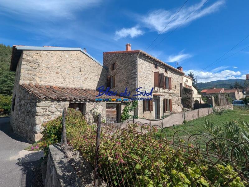 Maison de village - 75 m² - 4 pièces