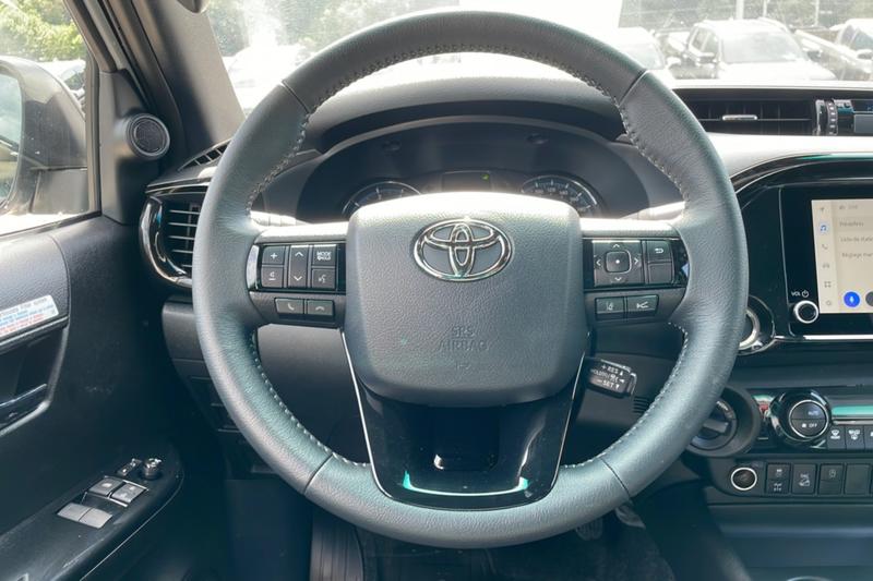 Toyota Hilux X-Tra d-4d 204 Invincible