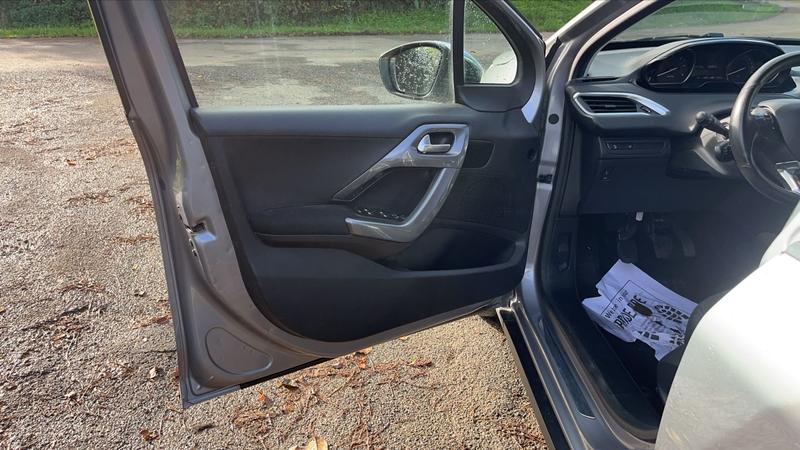 Peugeot 2008 1.5 BlueHDi 100 Style