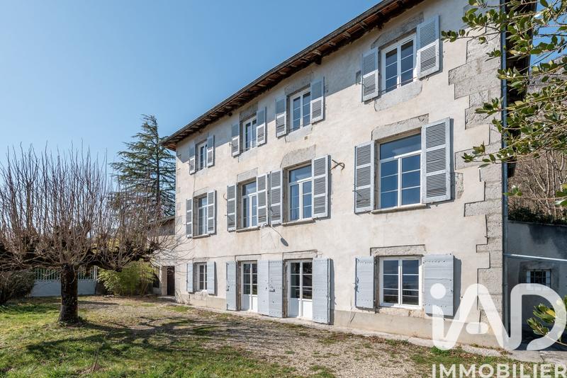 Maison - 500 m² - 15 pièces
