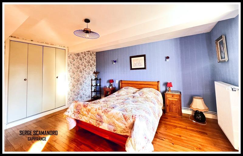 Villa - 155 m² - 6 pièces