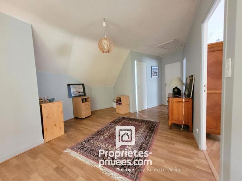 Maison - 183 m² - 6 pièces