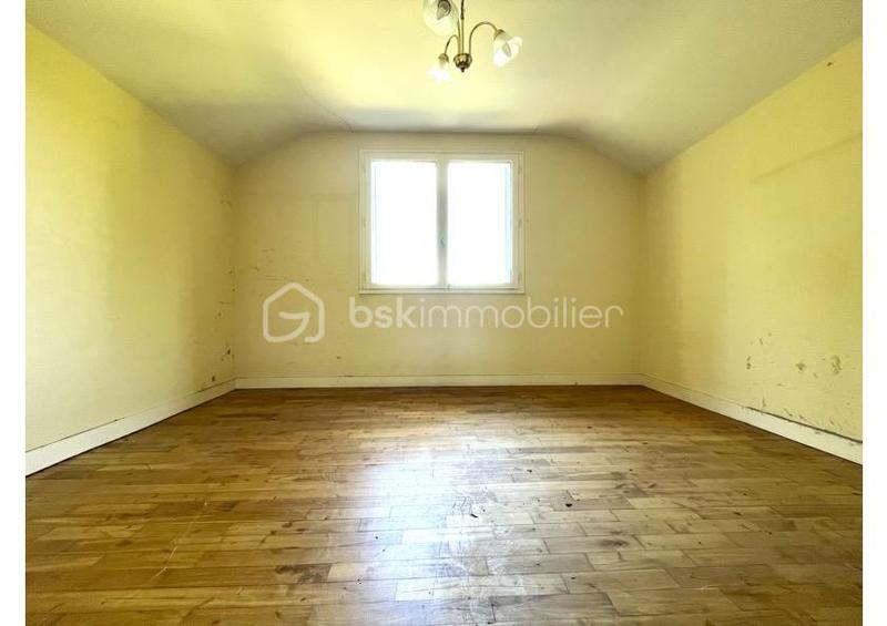 Maison traditionnelle - 120 m² - 5 pièces