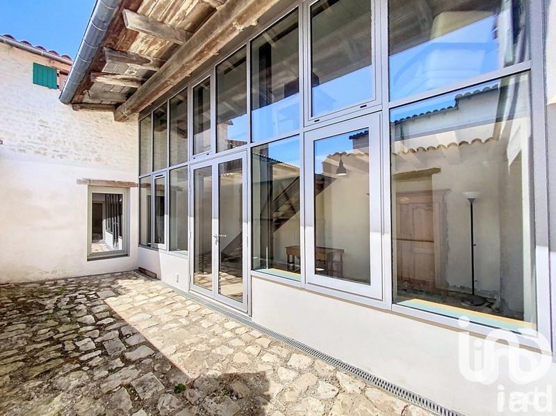 Maison de village - 238 m² - 10 pièces