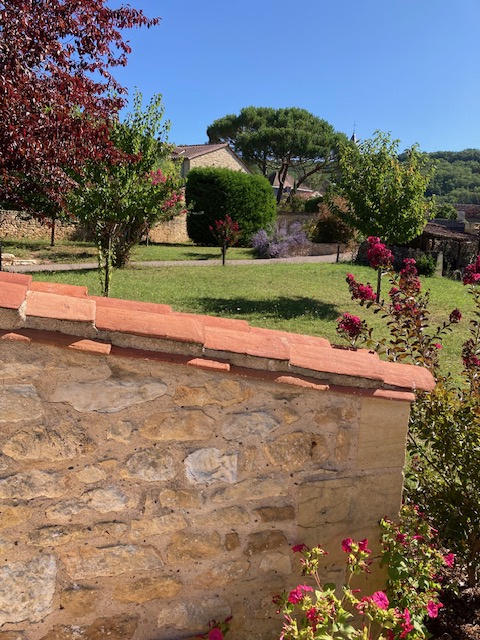 Maison - 202 m² - 7 pièces