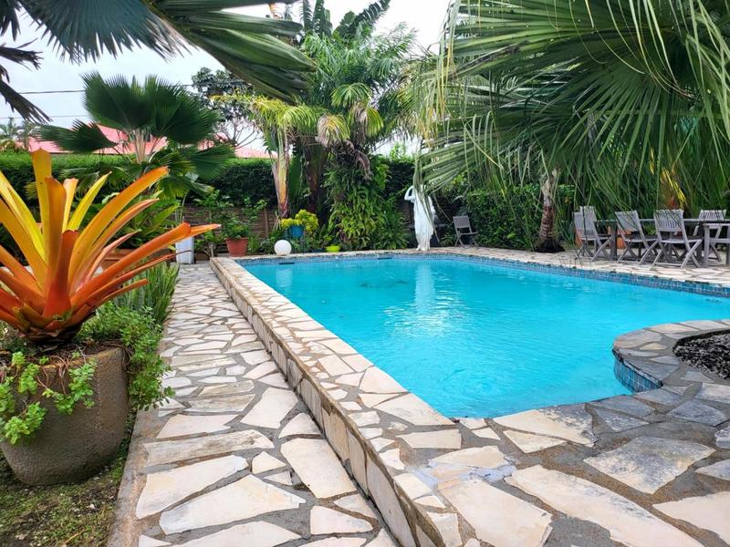 Appartement - 150 m² - 5 pièces