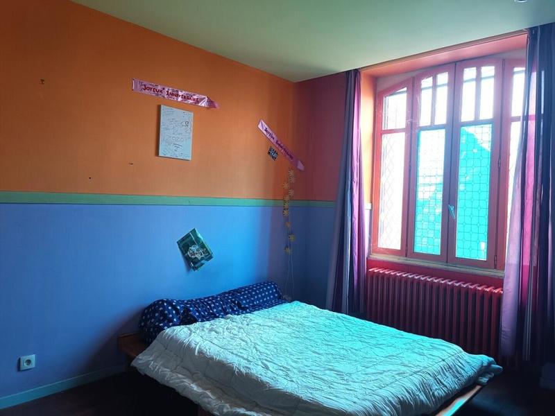 Maison - 174 m² - 10 pièces