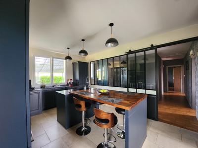 Maison - 145 m² - 6 pièces
