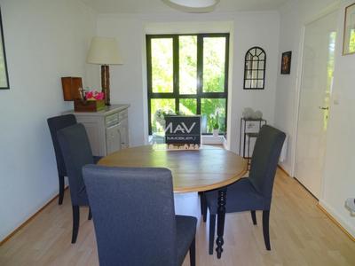 Appartement - 100 m² - 3 pièces