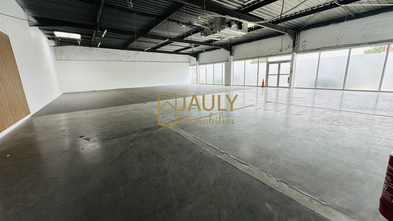 Local commercial - 800 m²