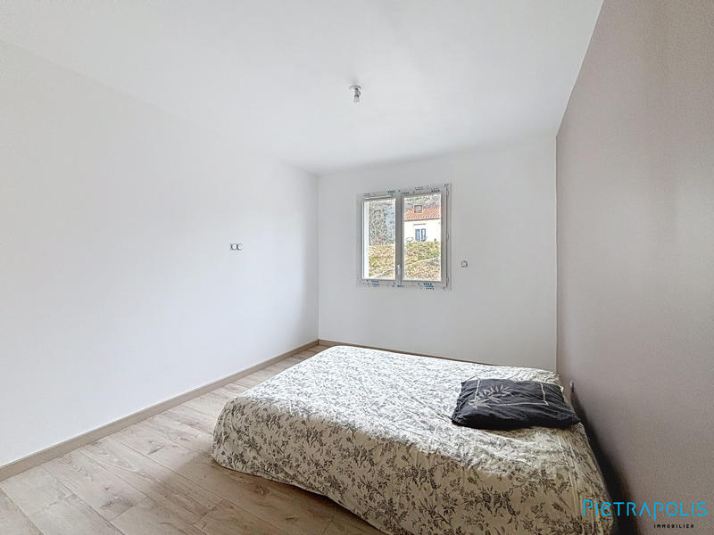 Villa - 102 m² - 5 pièces