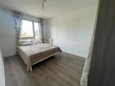 Appartement - 98 m² - 5 pièces
