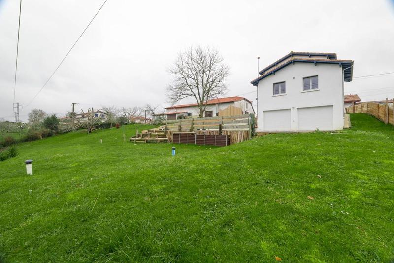 Maison - 154 m² - 6 pièces