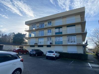 Appartement - 67 m² - 2 pièces