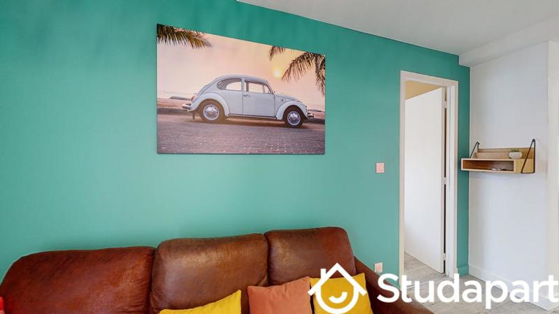 Chambre - 9 m² - 1 pièce