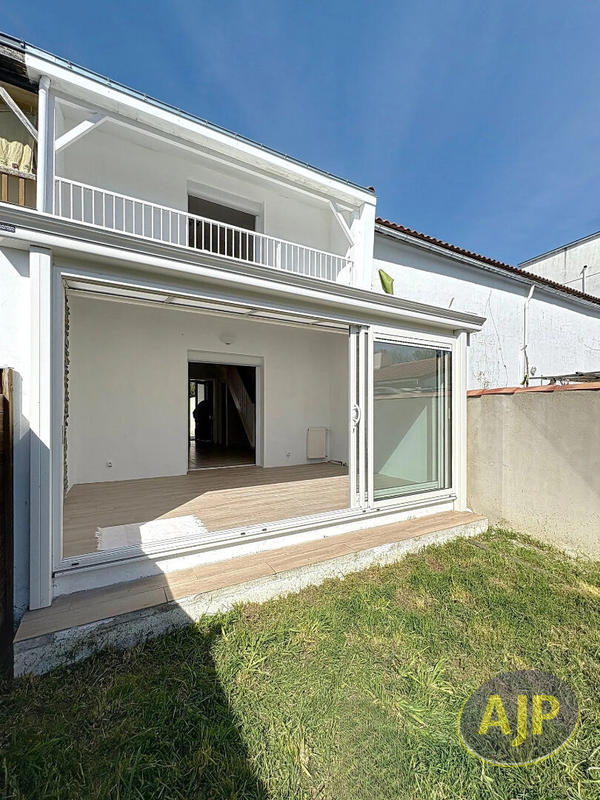 Maison - 67 m² - 3 pièces