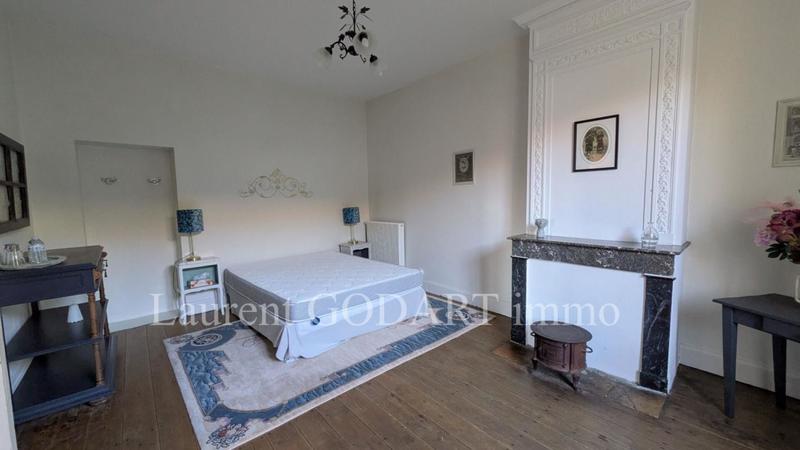 Maison - 426 m² - 14 pièces