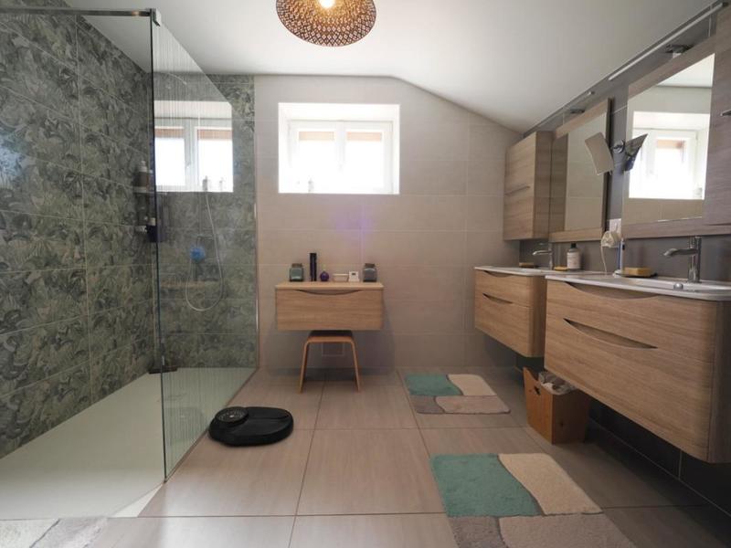 Maison - 170 m² - 6 pièces