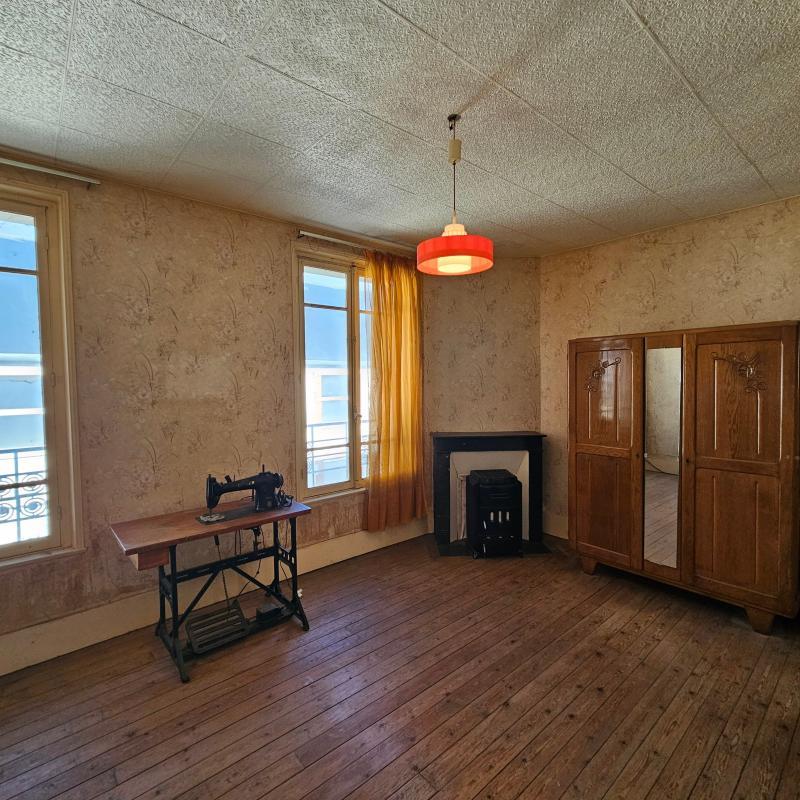 Maison - 176 m² - 7 pièces