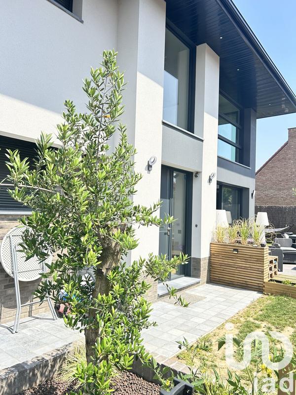 Maison de maîtres - 160 m² - 6 pièces