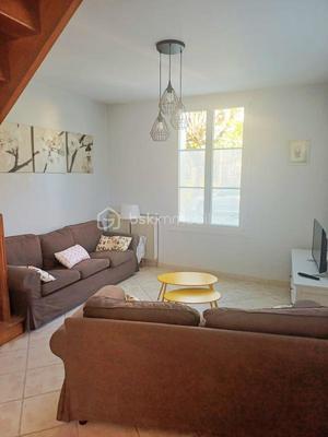Maison de ville - 84 m² - 3 pièces