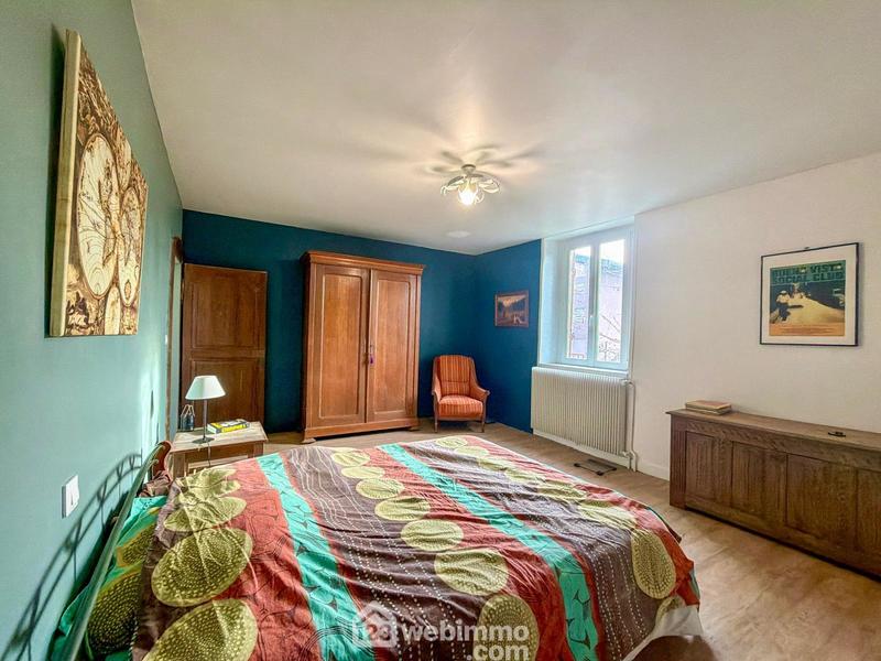 Maison de village - 130 m² - 6 pièces