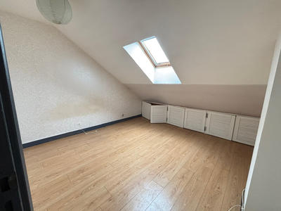 Maison - 192 m² - 11 pièces