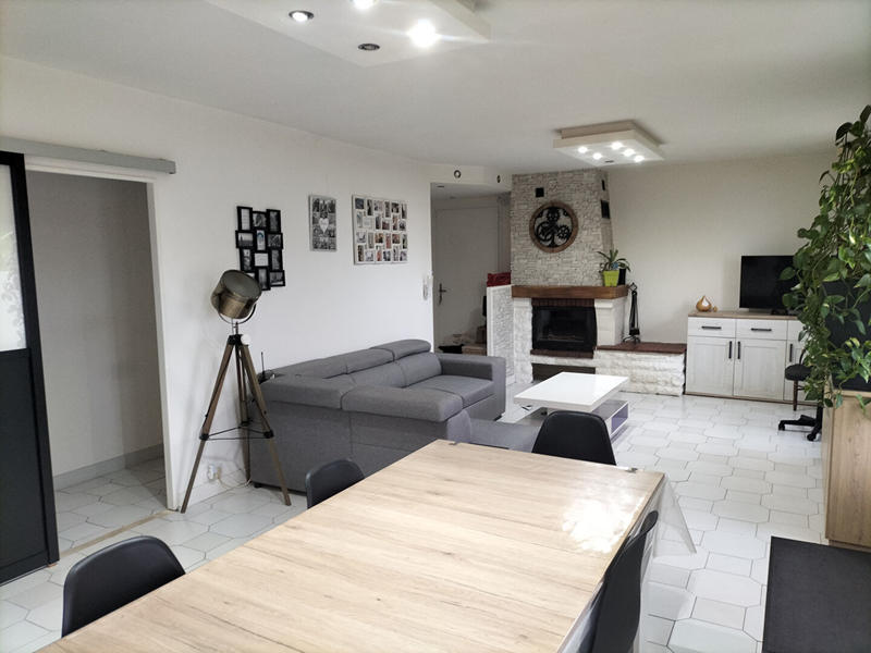 Maison - 185 m² - 7 pièces