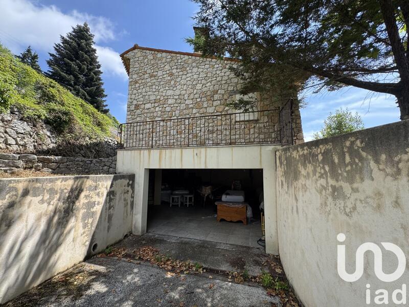 Maison - 186 m² - 6 pièces