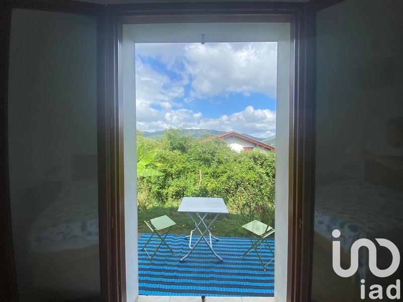 Maison - 225 m² - 15 pièces