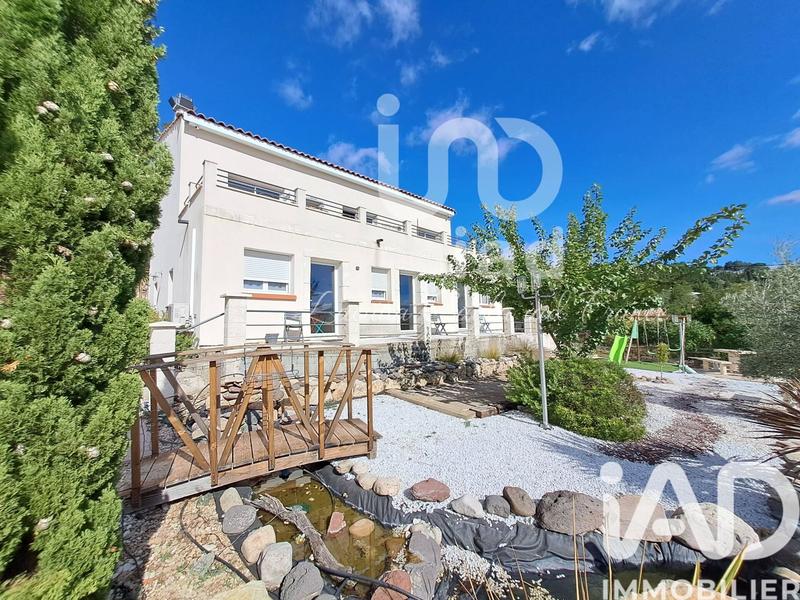 Maison - 169 m² - 5 pièces