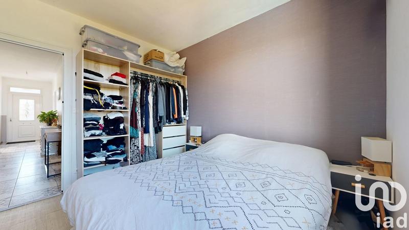 Maison - 213 m² - 9 pièces