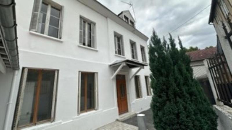 Maison - 172 m² - 7 pièces