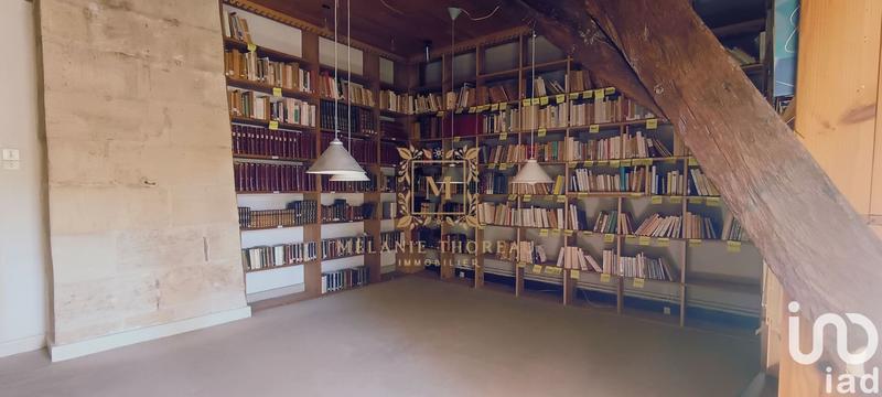 Maison - 365 m² - 15 pièces