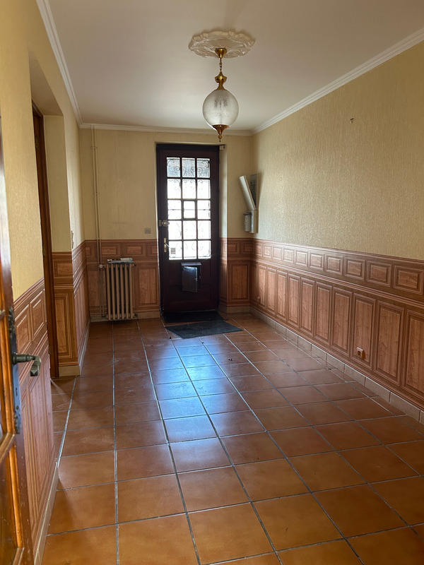 Maison - 230 m² - 10 pièces