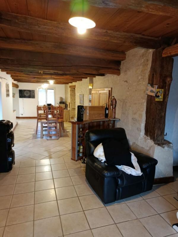 Maison de village - 262 m² - 8 pièces