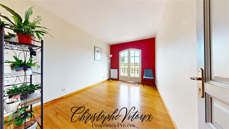 Villa - 220 m² - 6 pièces