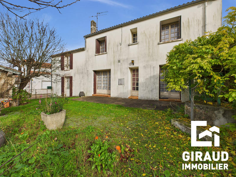 Maison ancienne - 151 m² - 5 pièces
