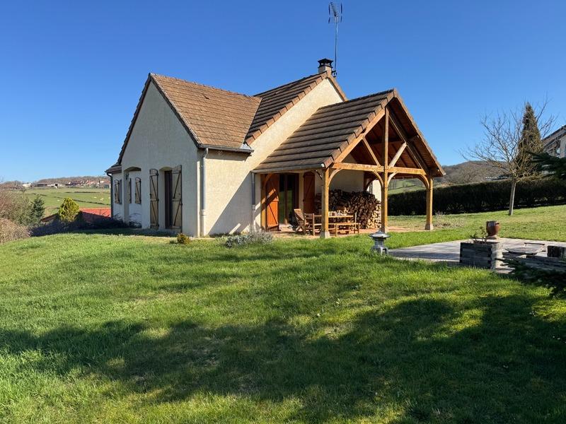 Maison - 200 m² - 7 pièces