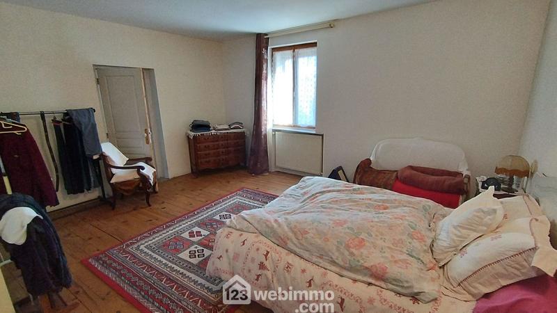 Maison - 310 m² - 10 pièces