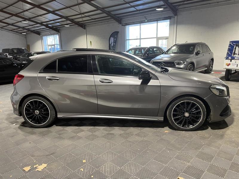 Mercedes Classe a 180d 116ch -Boite Auto-Toit Ouvrant-Amg Line-2300km-