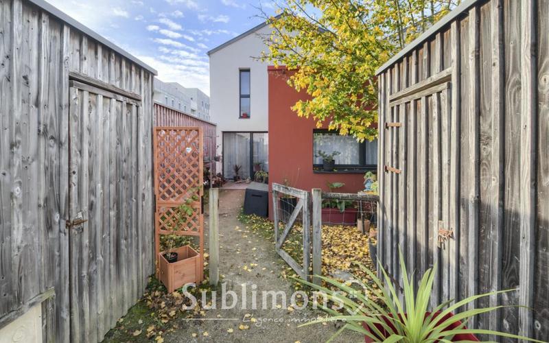 Maison - 87 m² - 4 pièces